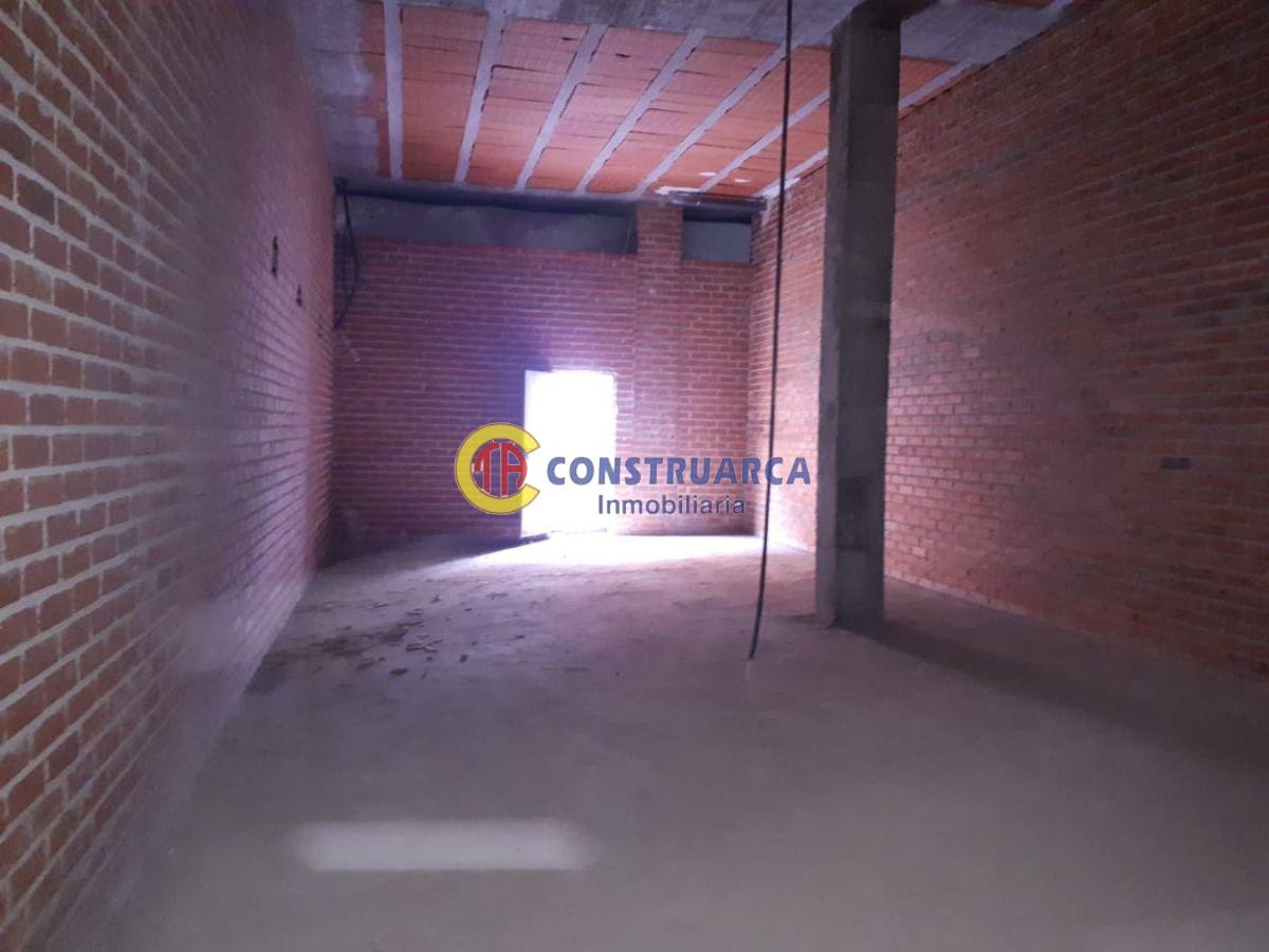 Venta de local comercial en Talavera de la Reina