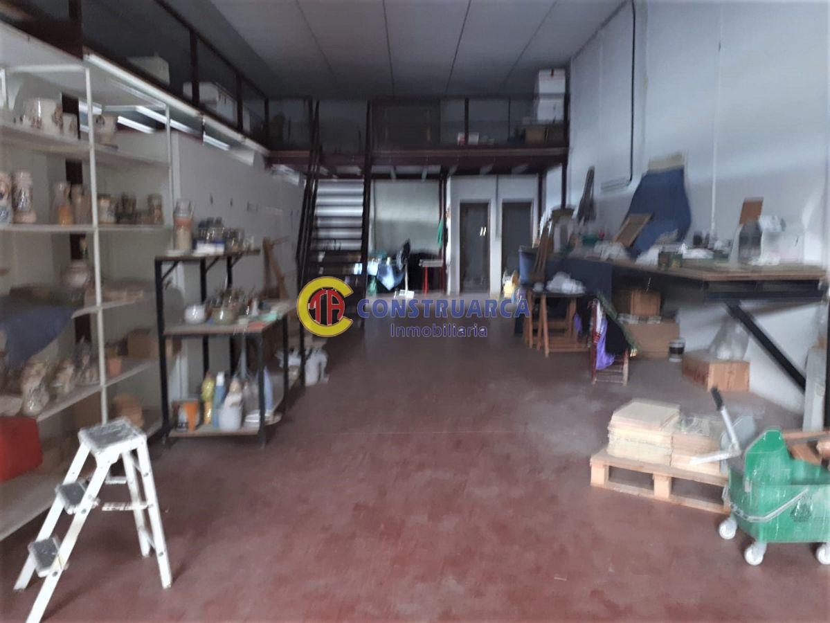 Venta de nave industrial en Talavera de la Reina