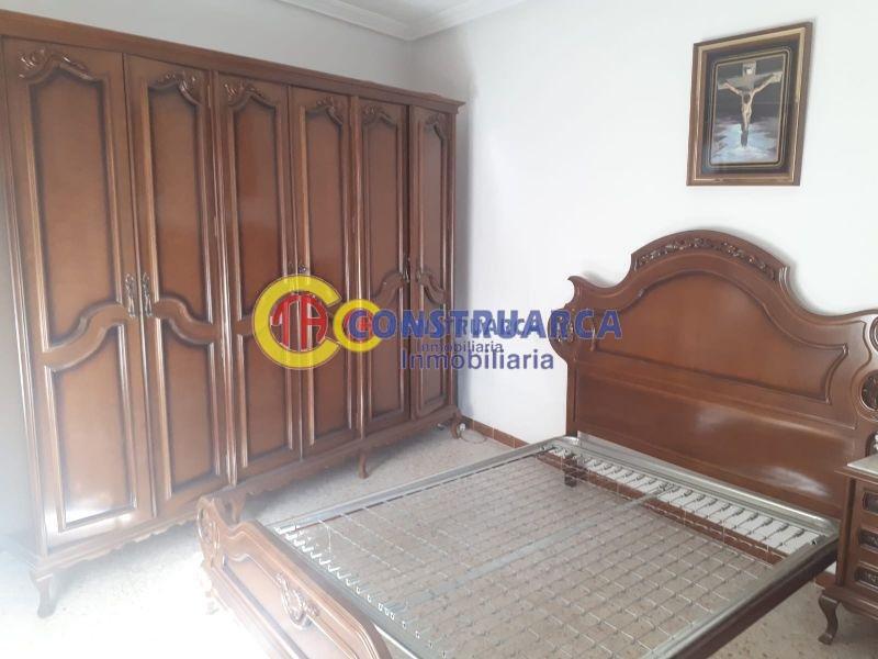 For sale of house in Velada