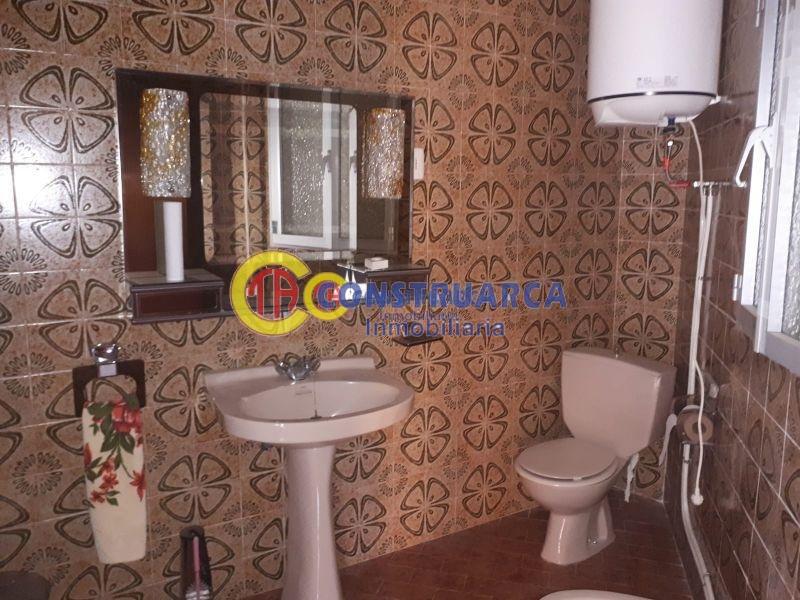 For sale of house in Velada