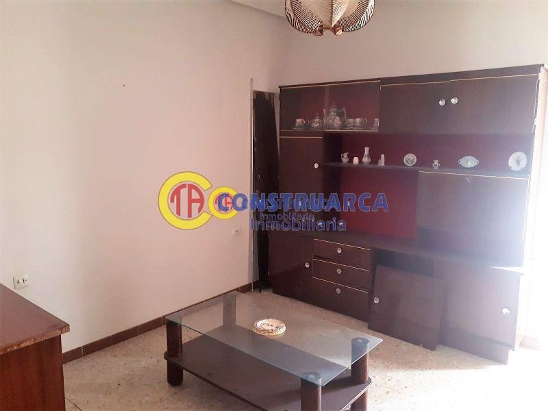 For sale of house in Velada