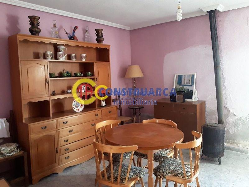 For sale of house in Velada