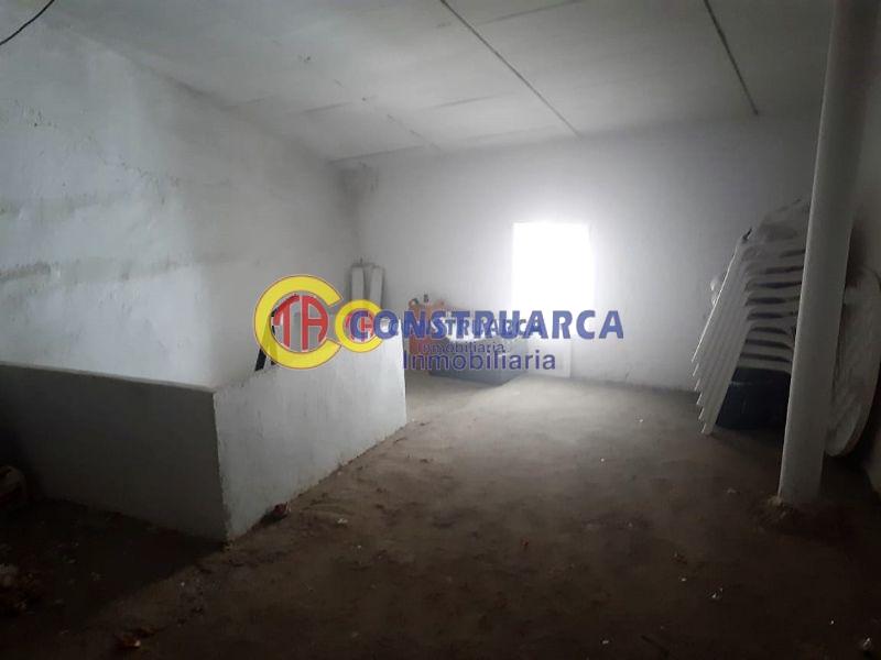 Venda de casa a Velada