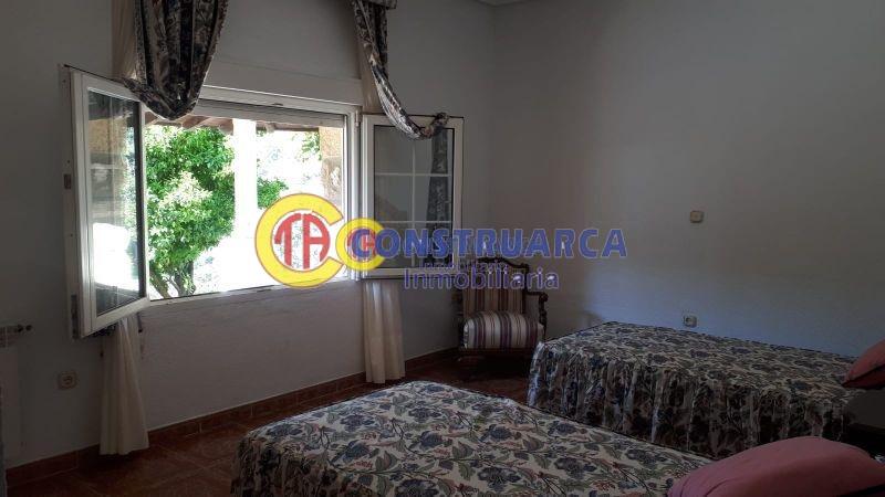 Venta de chalet en Villanueva de la Vera