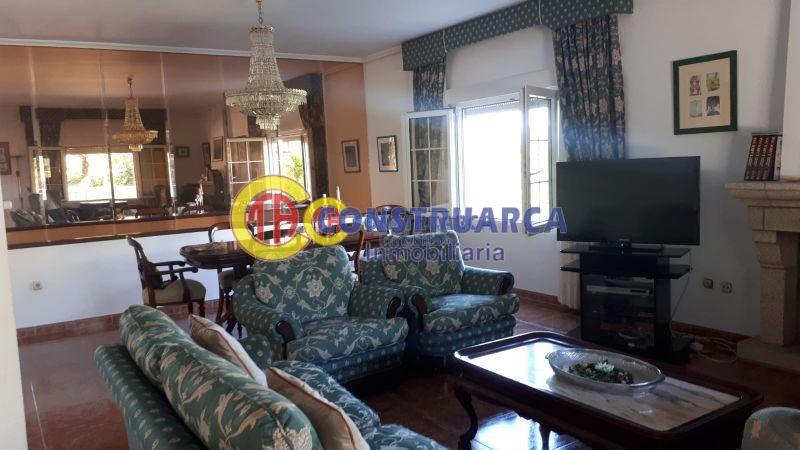 Venta de chalet en Villanueva de la Vera