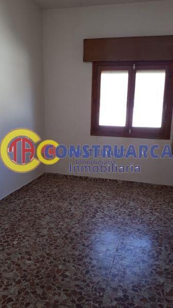 For sale of house in Navalmorales