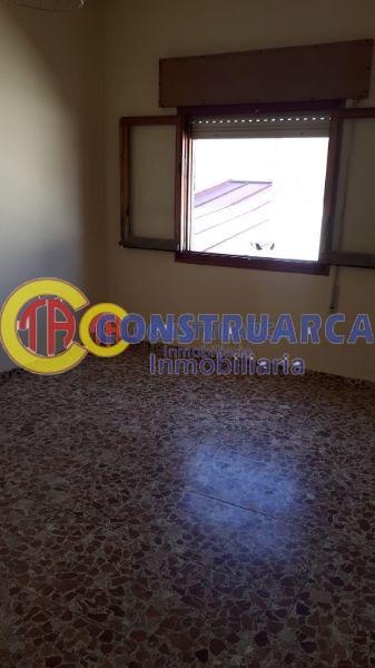 For sale of house in Navalmorales