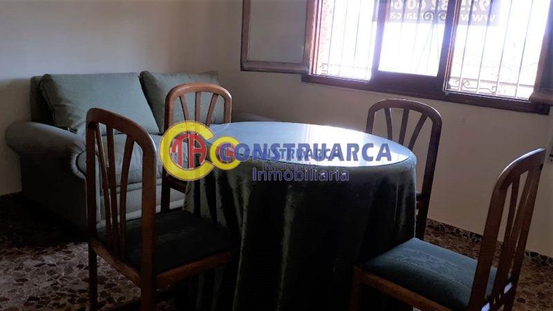 For sale of house in Navalmorales