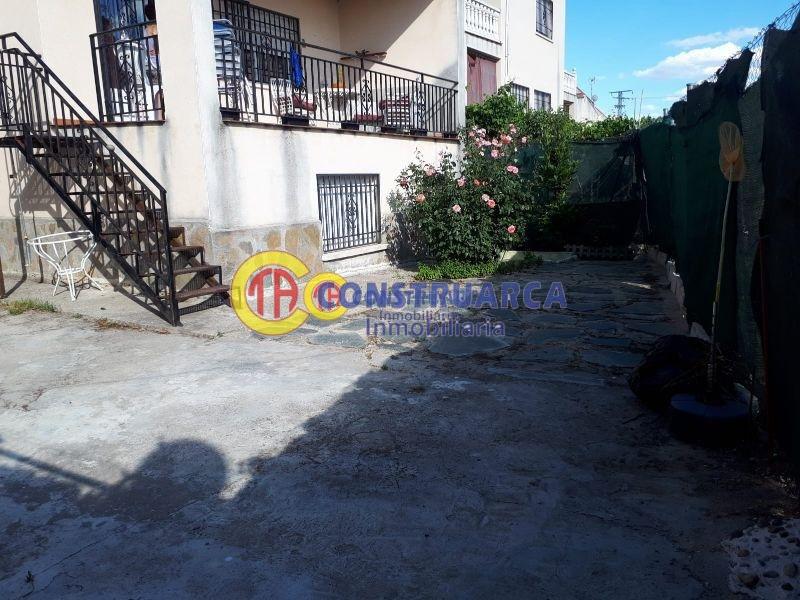 For sale of chalet in El Casar de Escalona