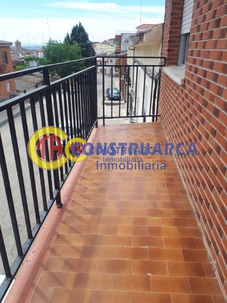 For sale of house in Mesegar de Tajo