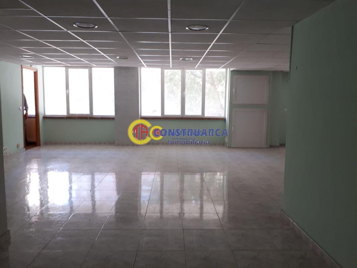 For rent of commercial in Talavera de la Reina