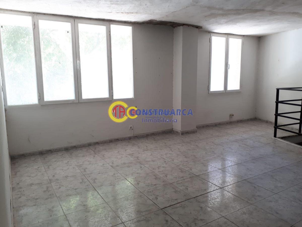 For rent of commercial in Talavera de la Reina