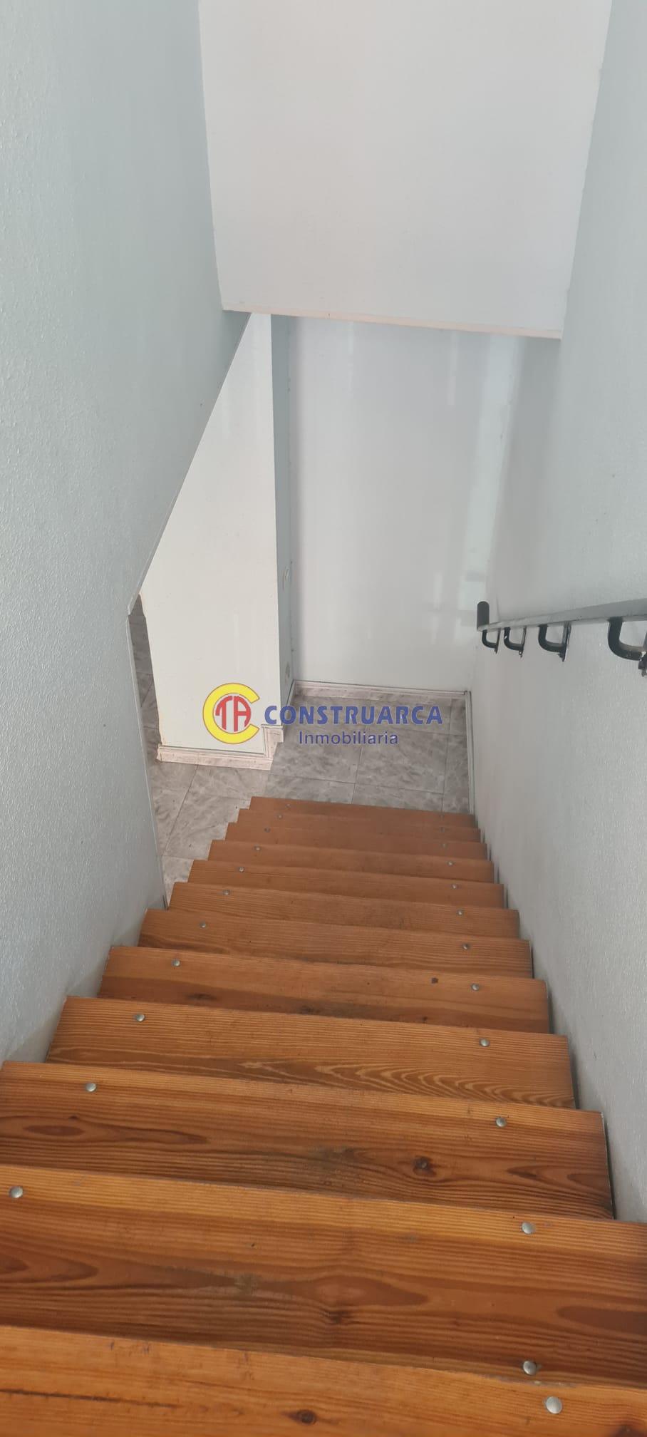 For rent of commercial in Talavera de la Reina