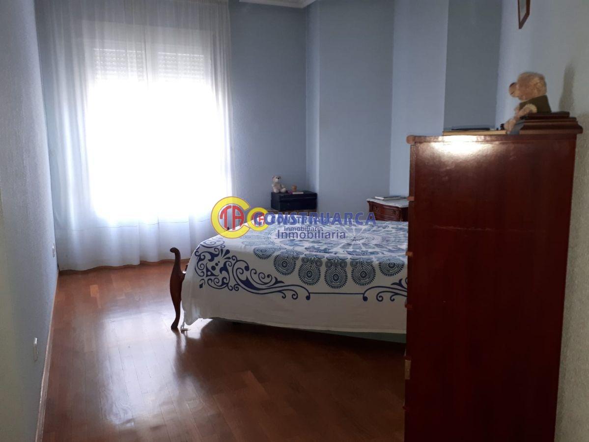 For sale of flat in Talavera de la Reina