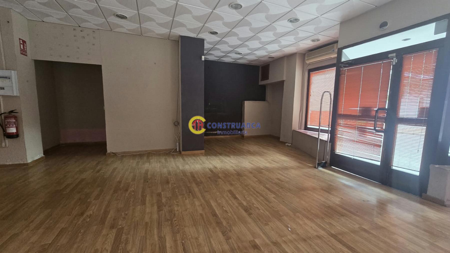 Venta de local en Talavera de la Reina