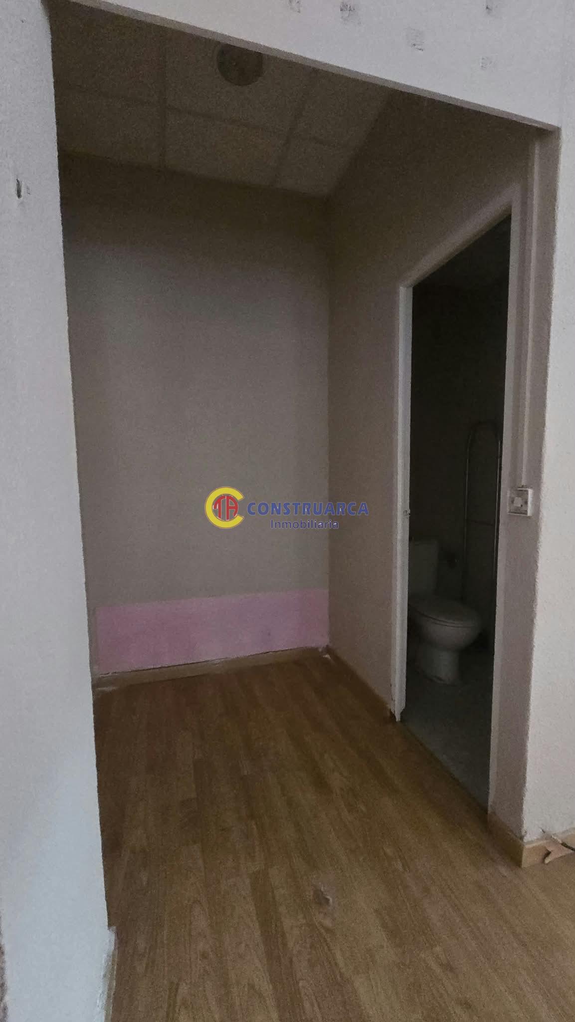 Venta de local en Talavera de la Reina