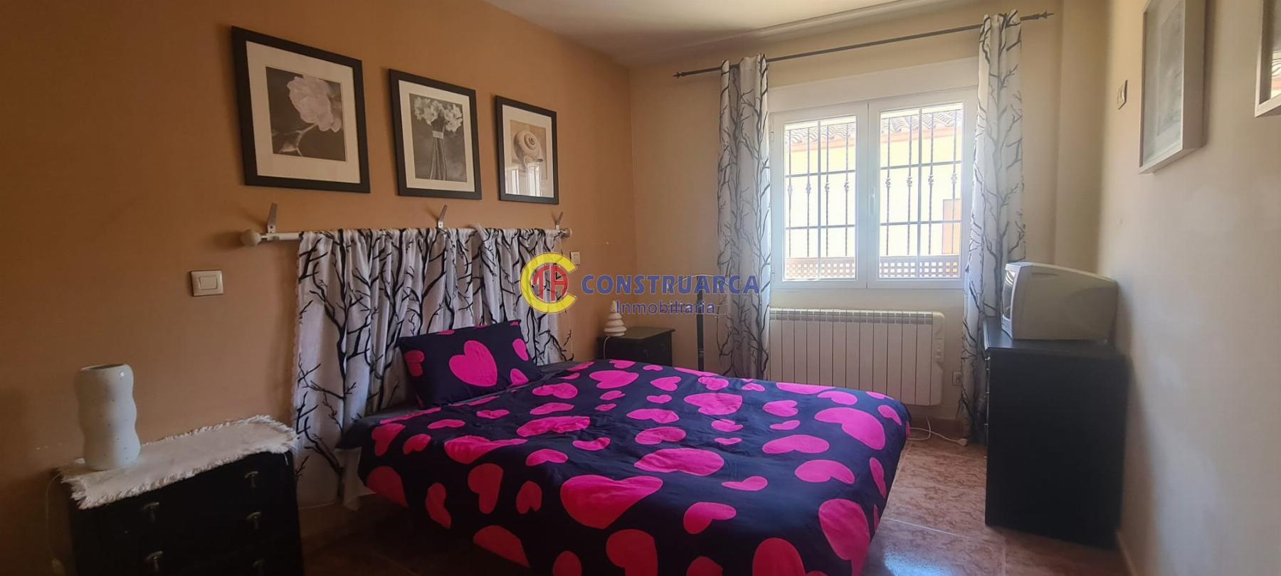 For sale of flat in San Román de los Montes