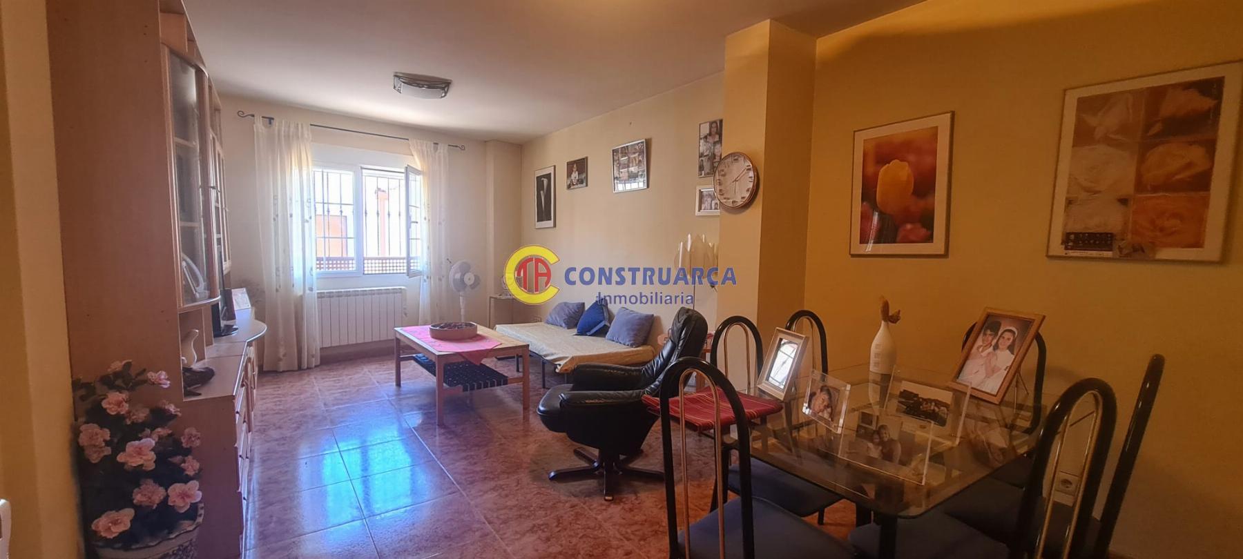 For sale of flat in San Román de los Montes