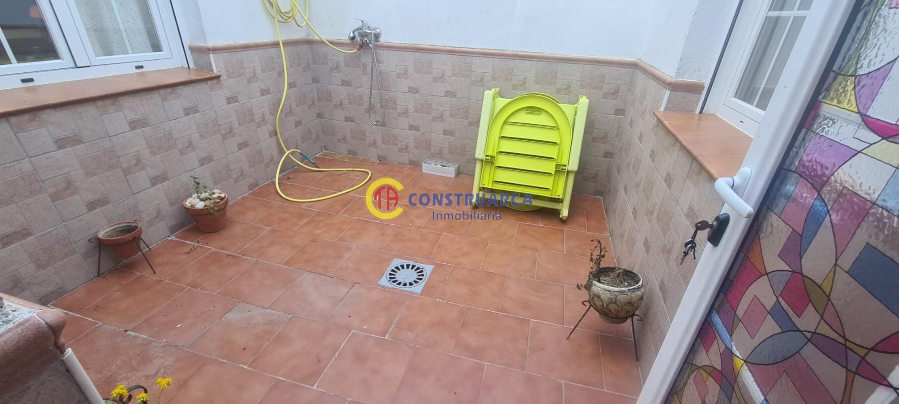 For sale of flat in San Román de los Montes