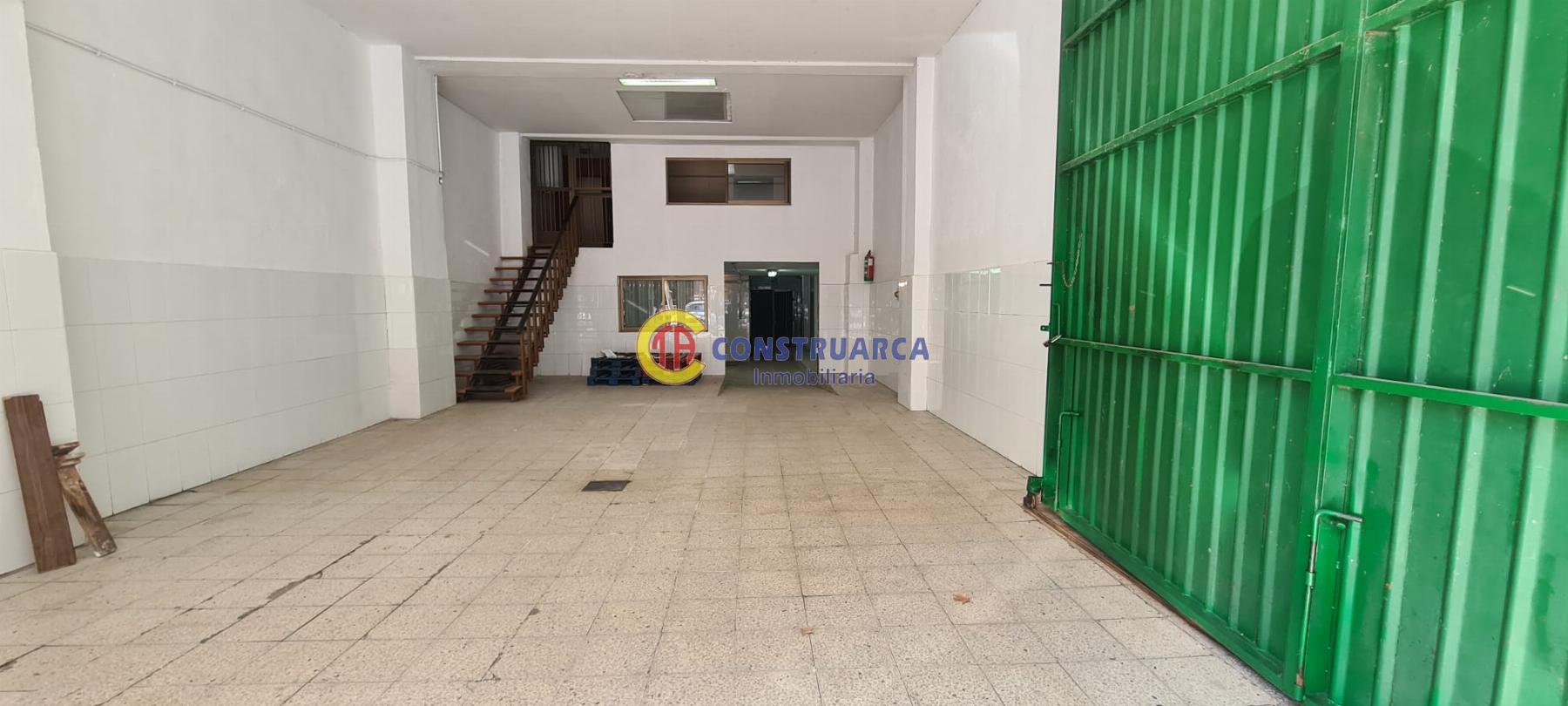 Venta de local comercial en Talavera de la Reina