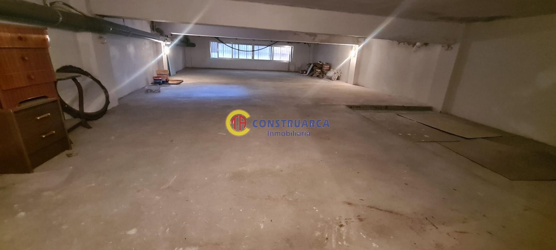 Venta de local comercial en Talavera de la Reina