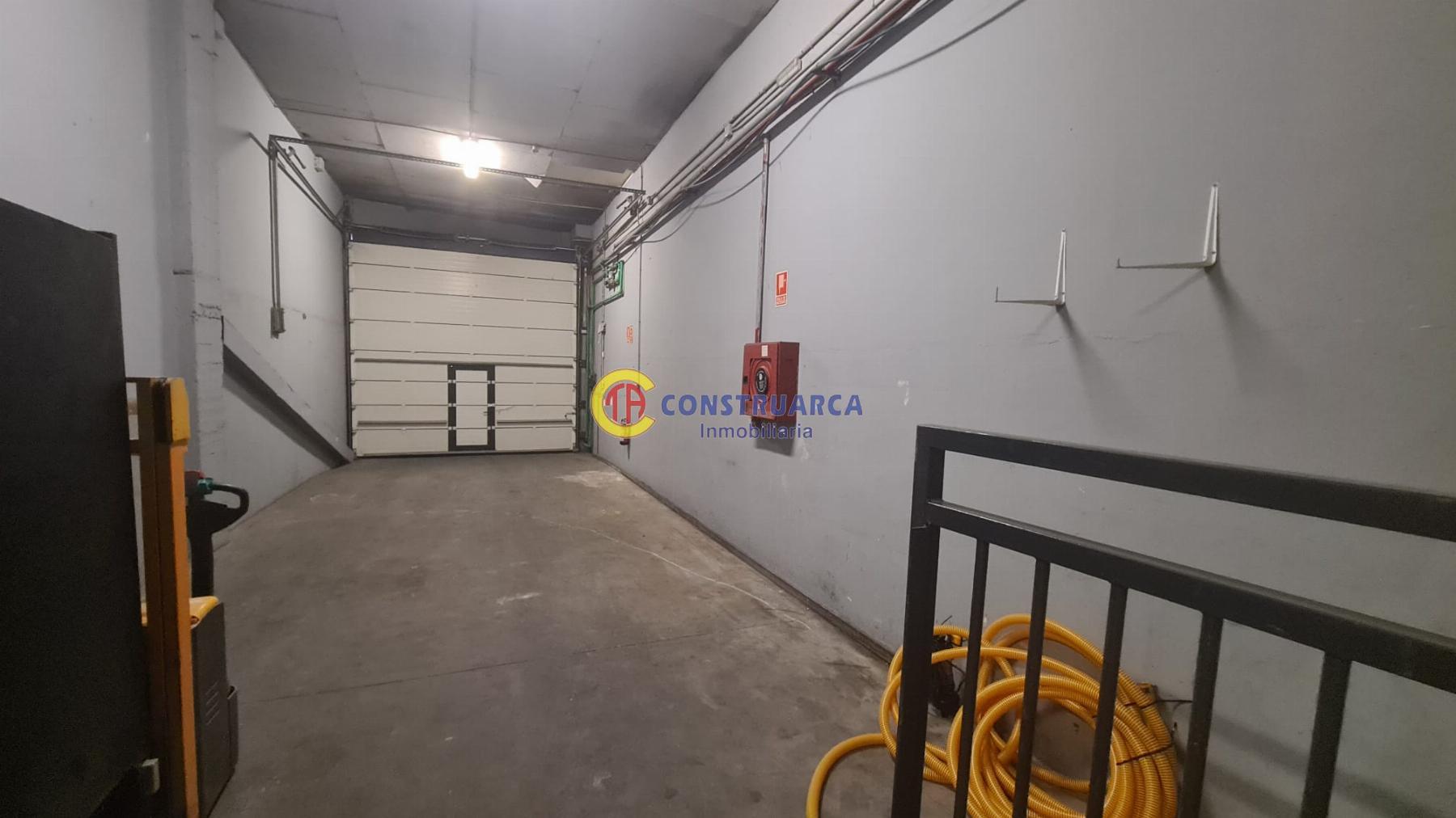 Venta de local comercial en Talavera de la Reina