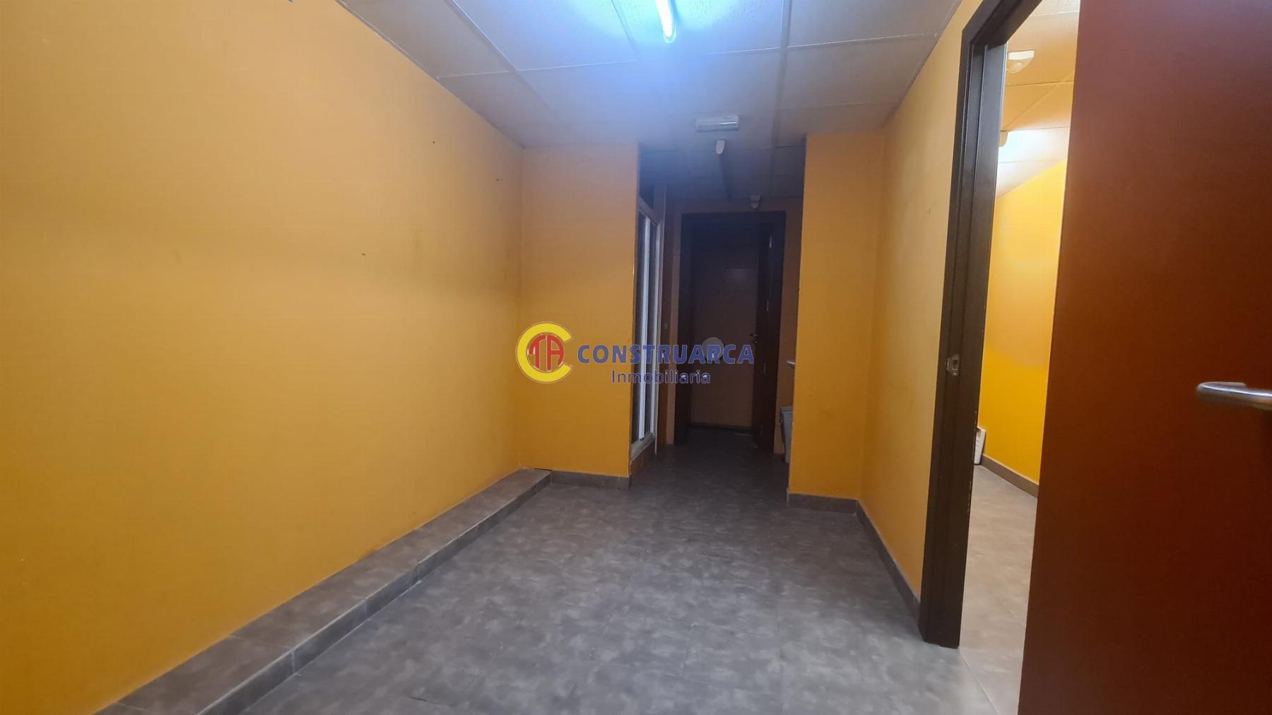 Venta de local comercial en Talavera de la Reina