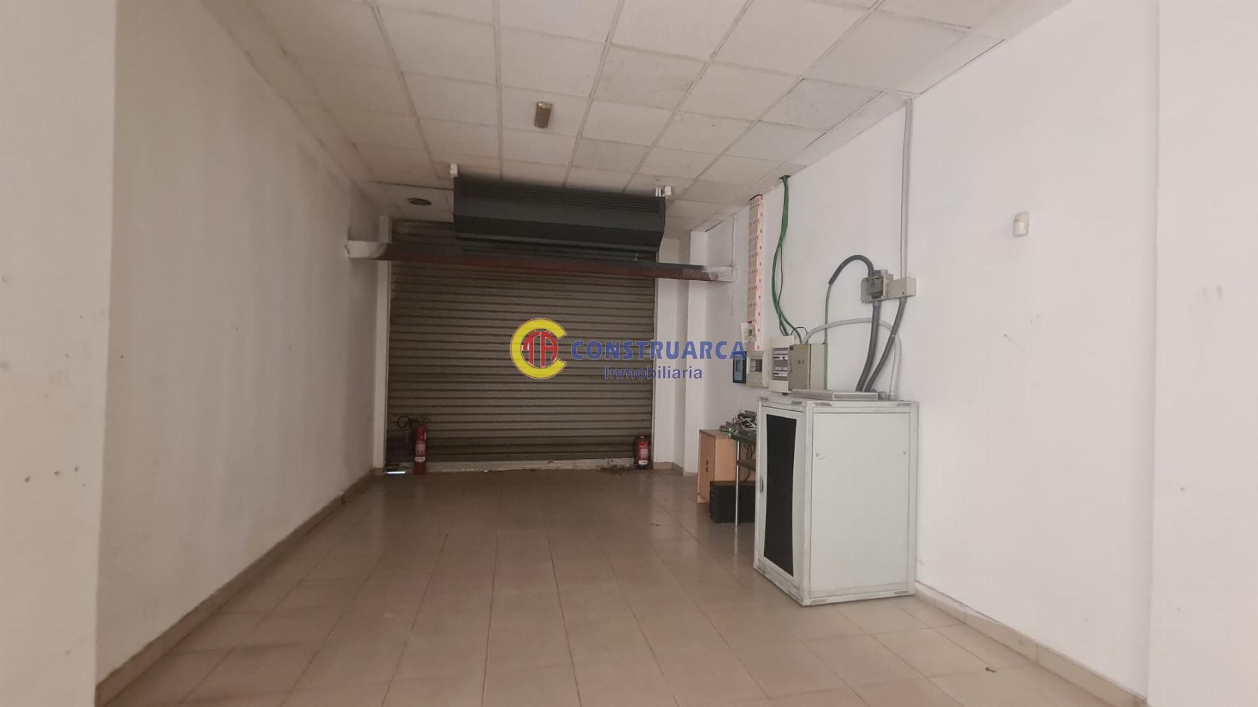 Venta de local comercial en Talavera de la Reina