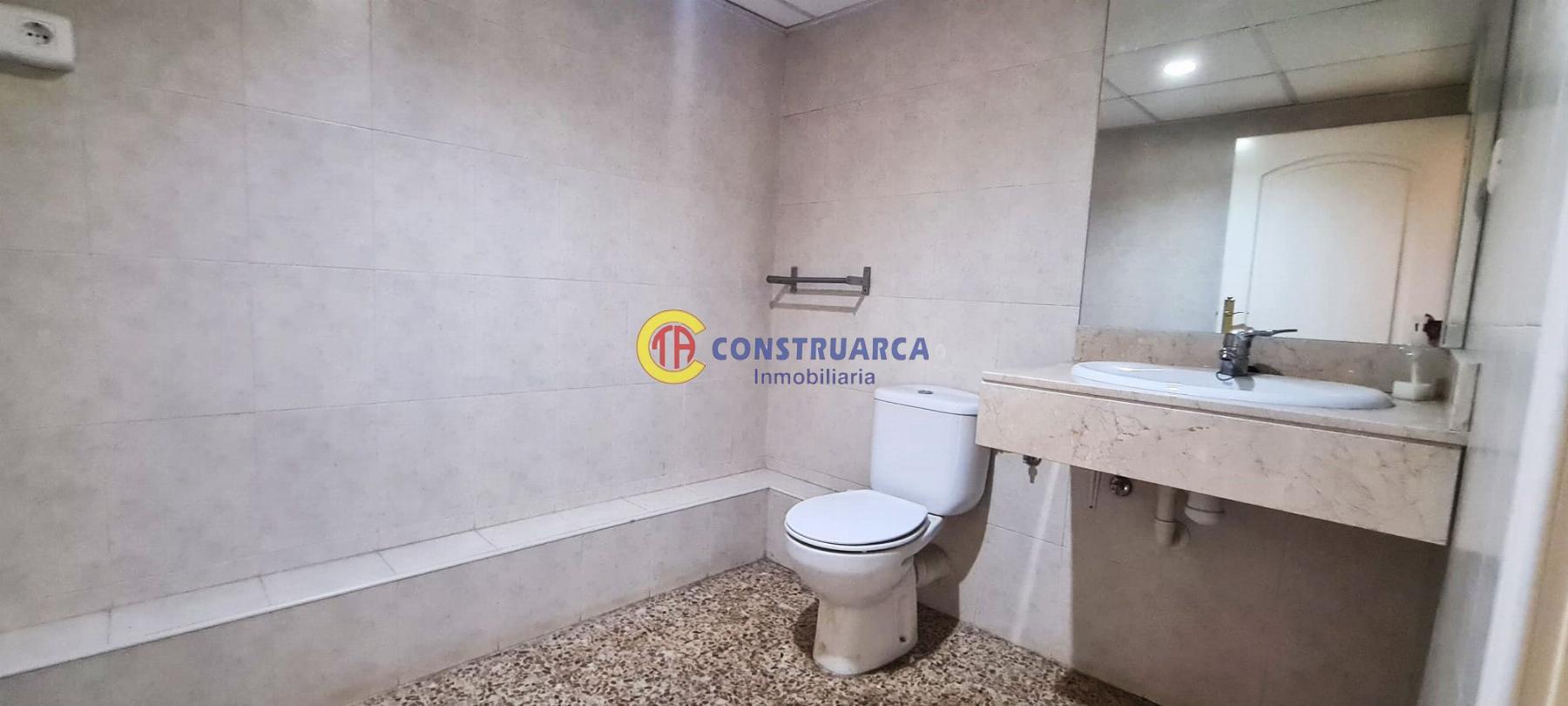 For rent of office in Talavera de la Reina