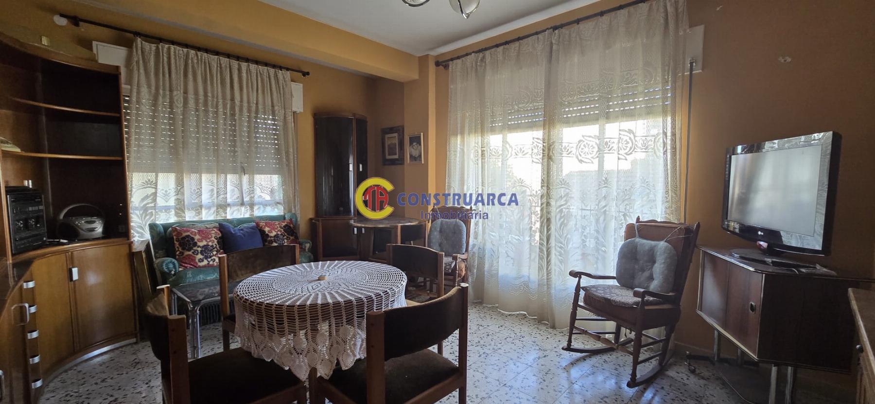 For sale of flat in Talavera de la Reina