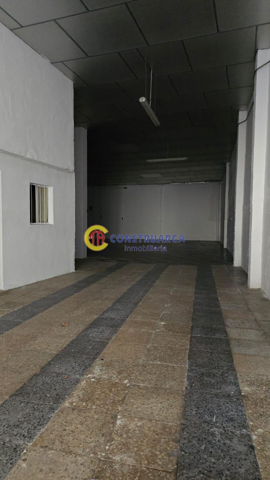 Venta de nave en Talavera de la Reina