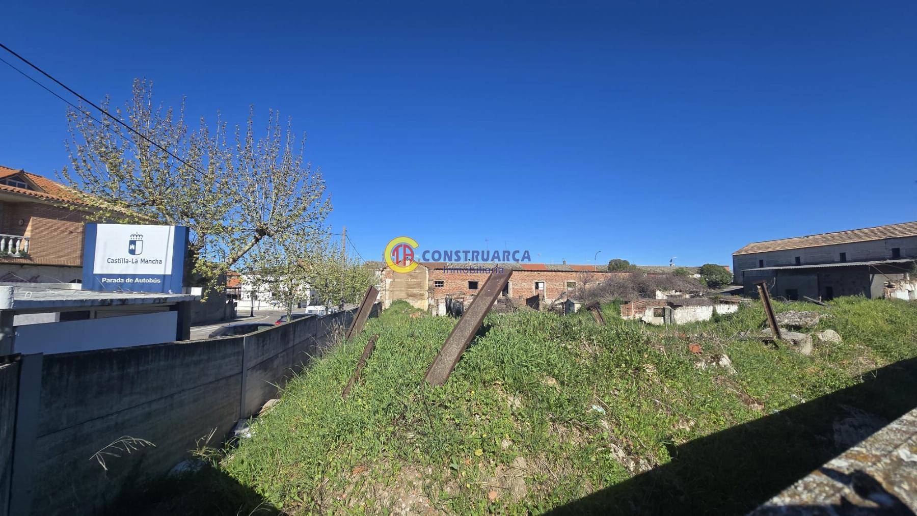 Venta de terreno en Velada