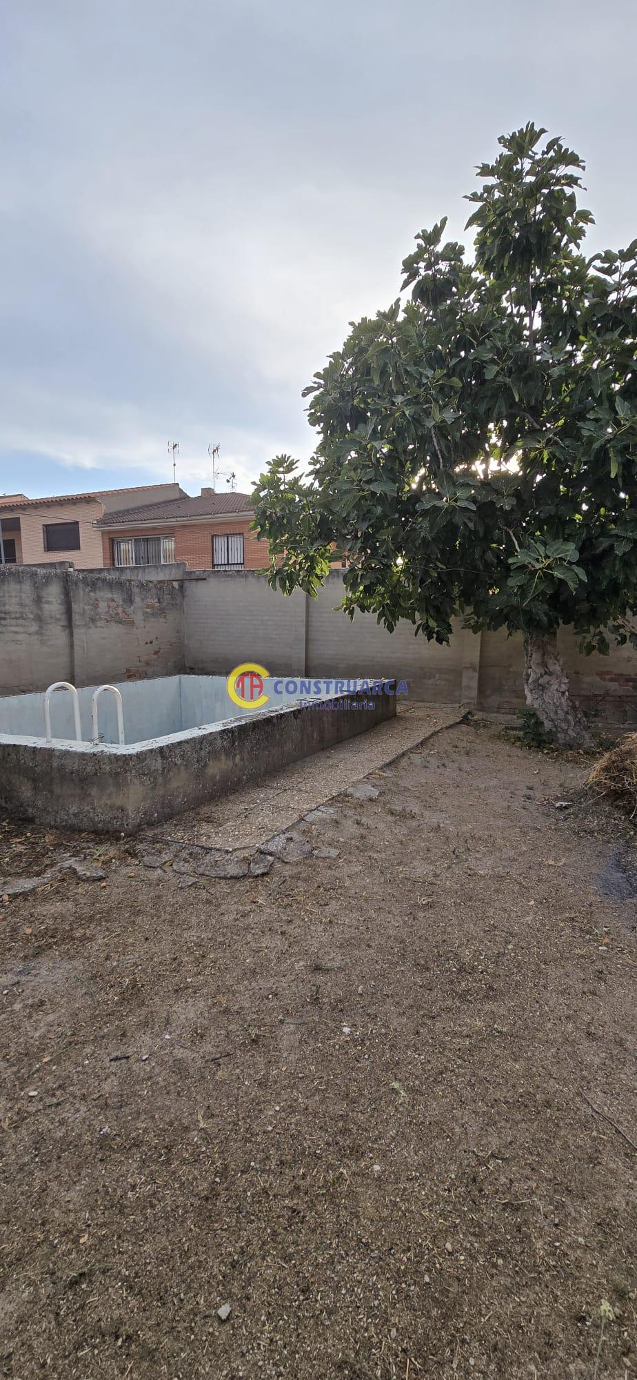 Venta de casa en Erustes