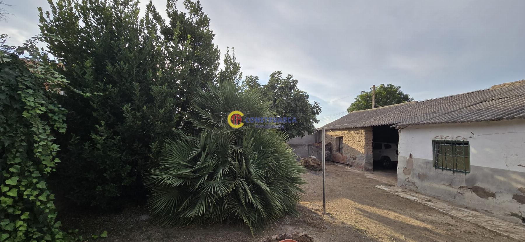 Venta de casa en Erustes
