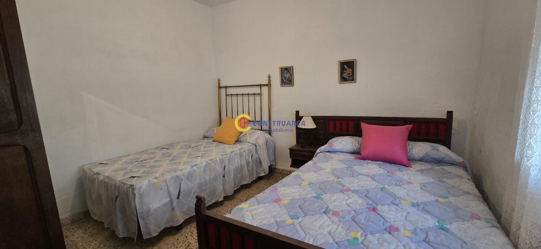 Venta de casa en Erustes