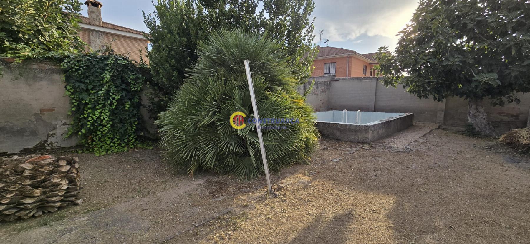 Venta de casa en Erustes
