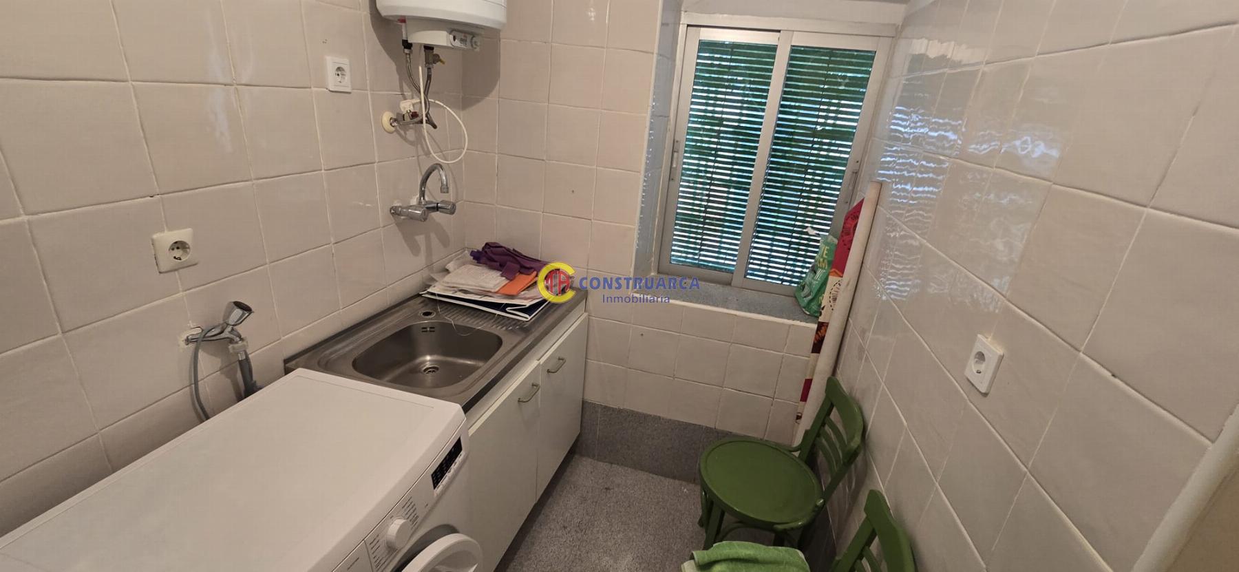 Venta de casa en Erustes