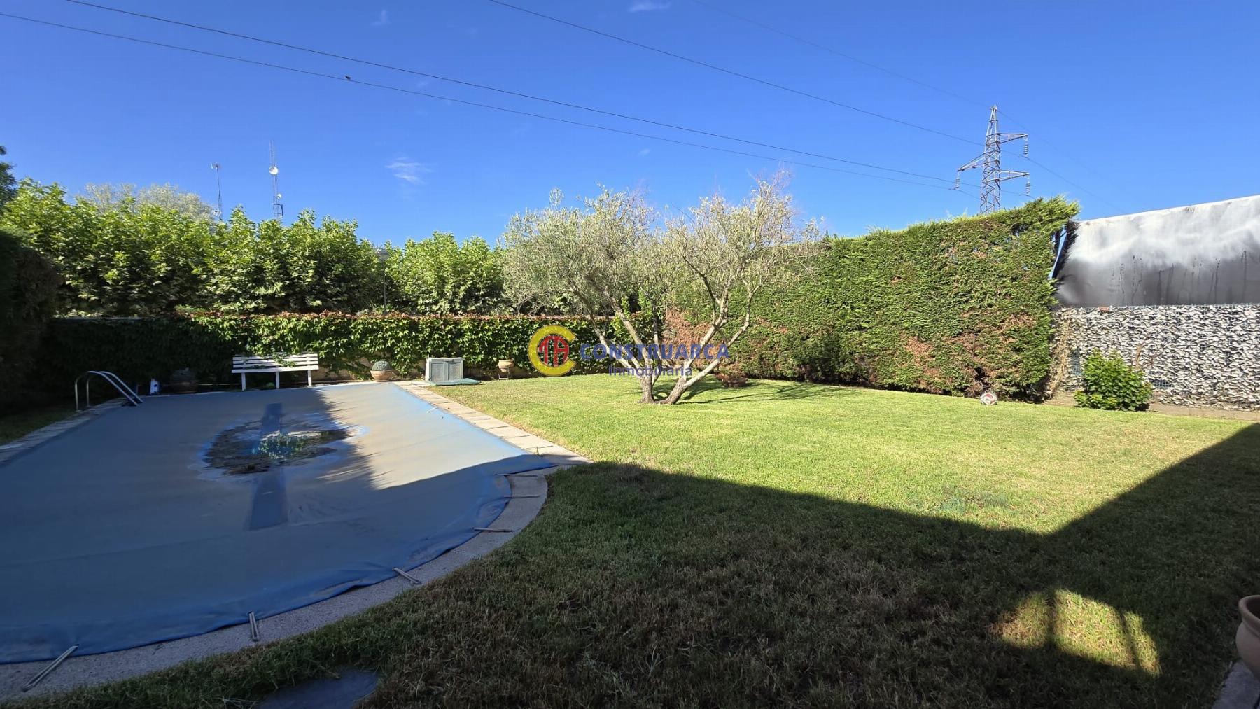 Venta de chalet en Talavera de la Reina