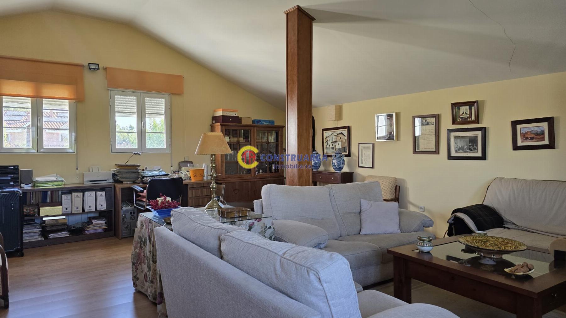 Venta de chalet en Talavera de la Reina