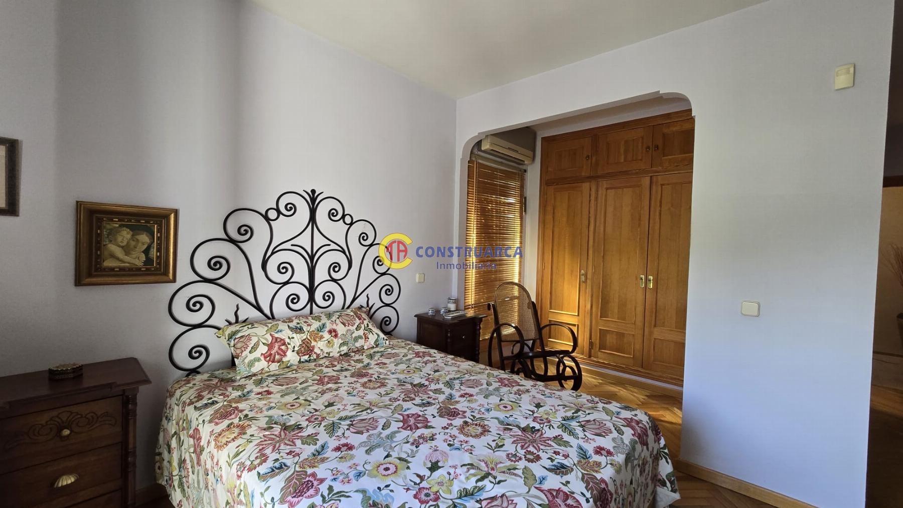 Venta de chalet en Talavera de la Reina