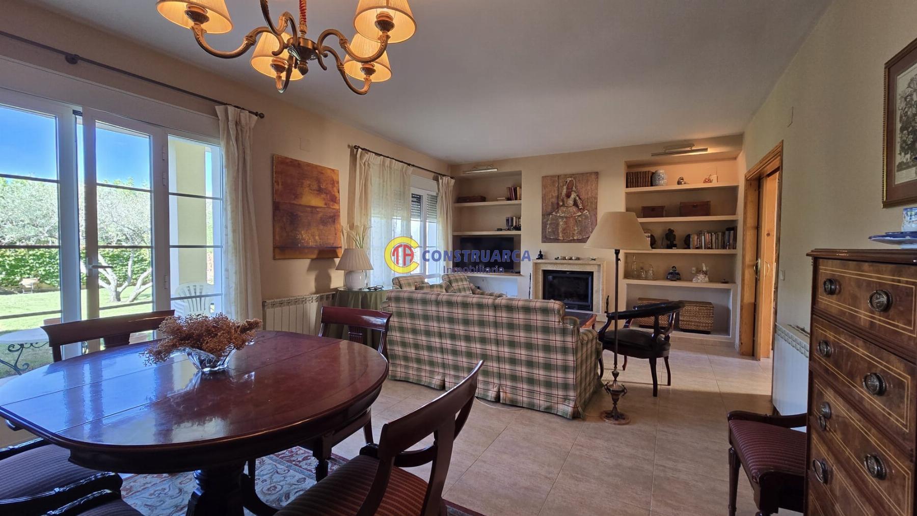 Venta de chalet en Talavera de la Reina