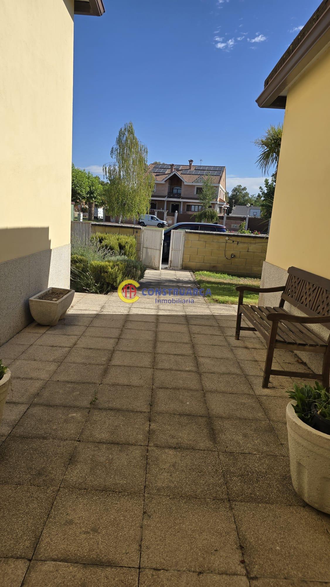 Venta de chalet en Talavera de la Reina