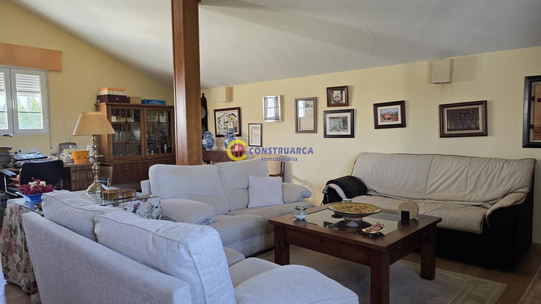 Venta de chalet en Talavera de la Reina