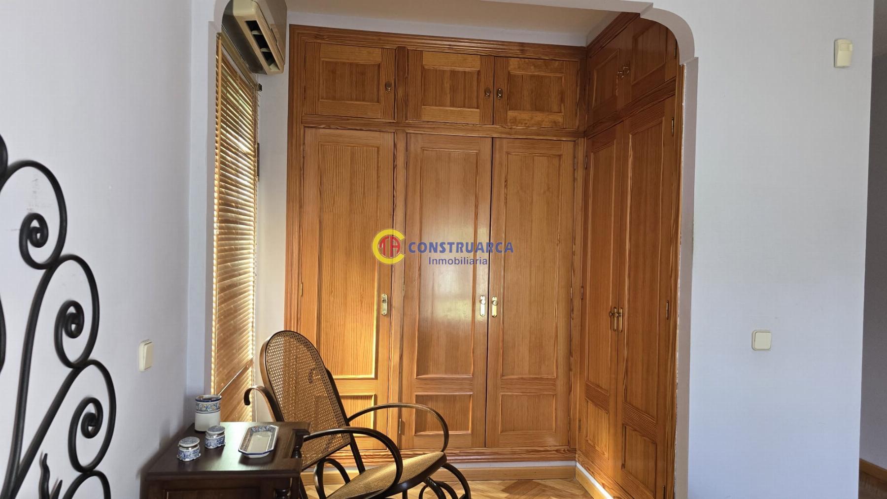 Venta de chalet en Talavera de la Reina