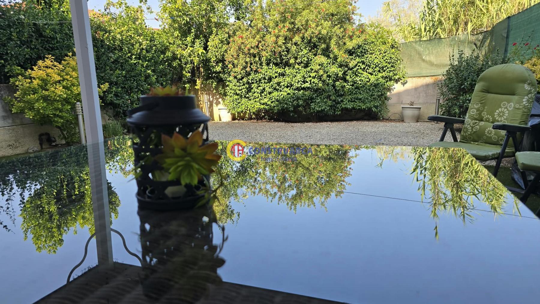Venta de chalet en Montesclaros