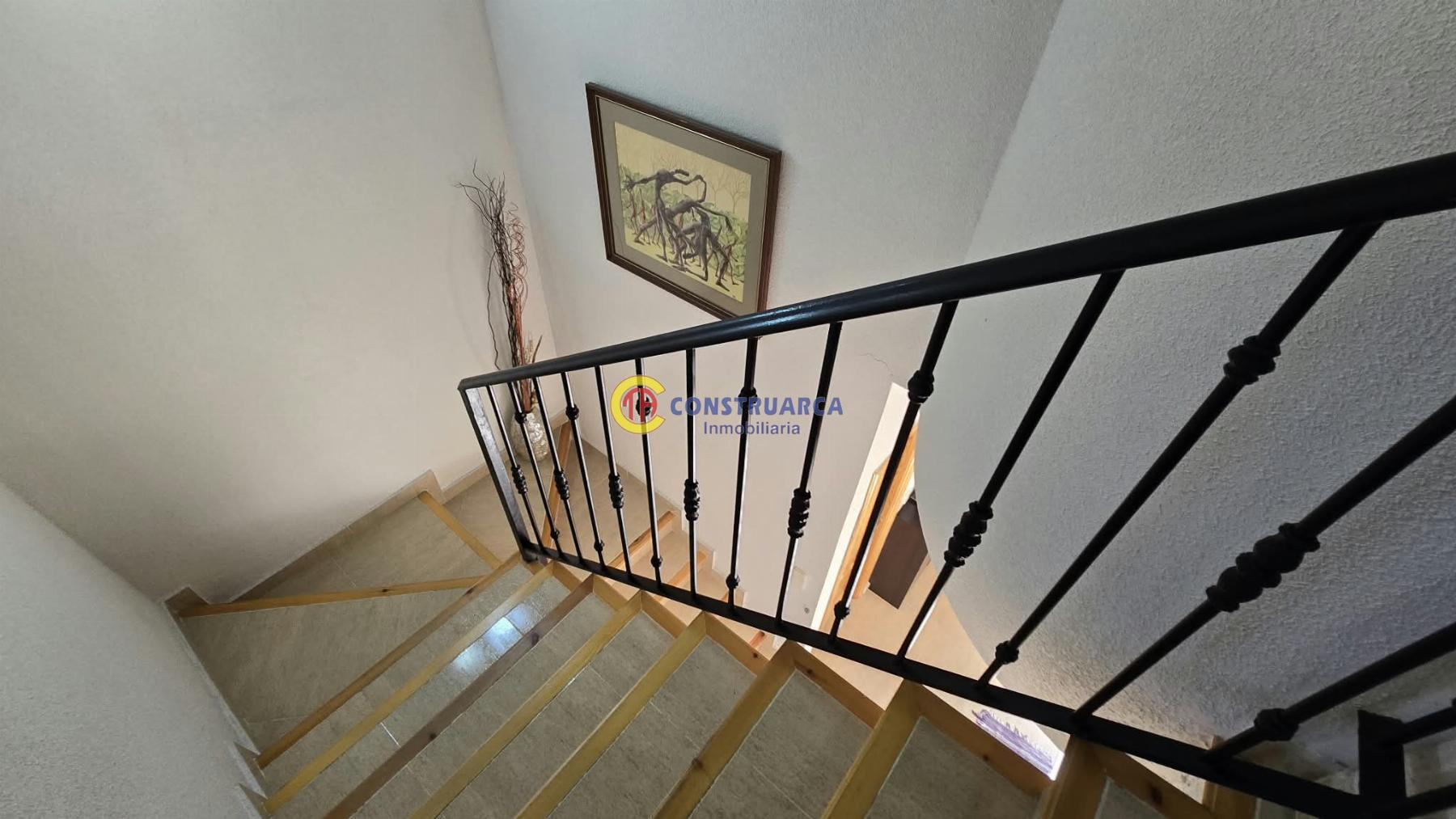 Venta de chalet en Montesclaros