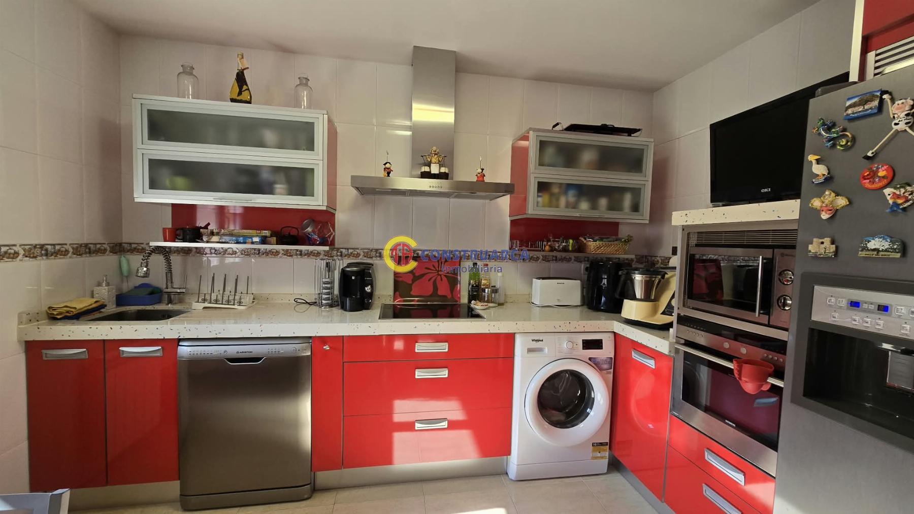 Venta de chalet en Montesclaros