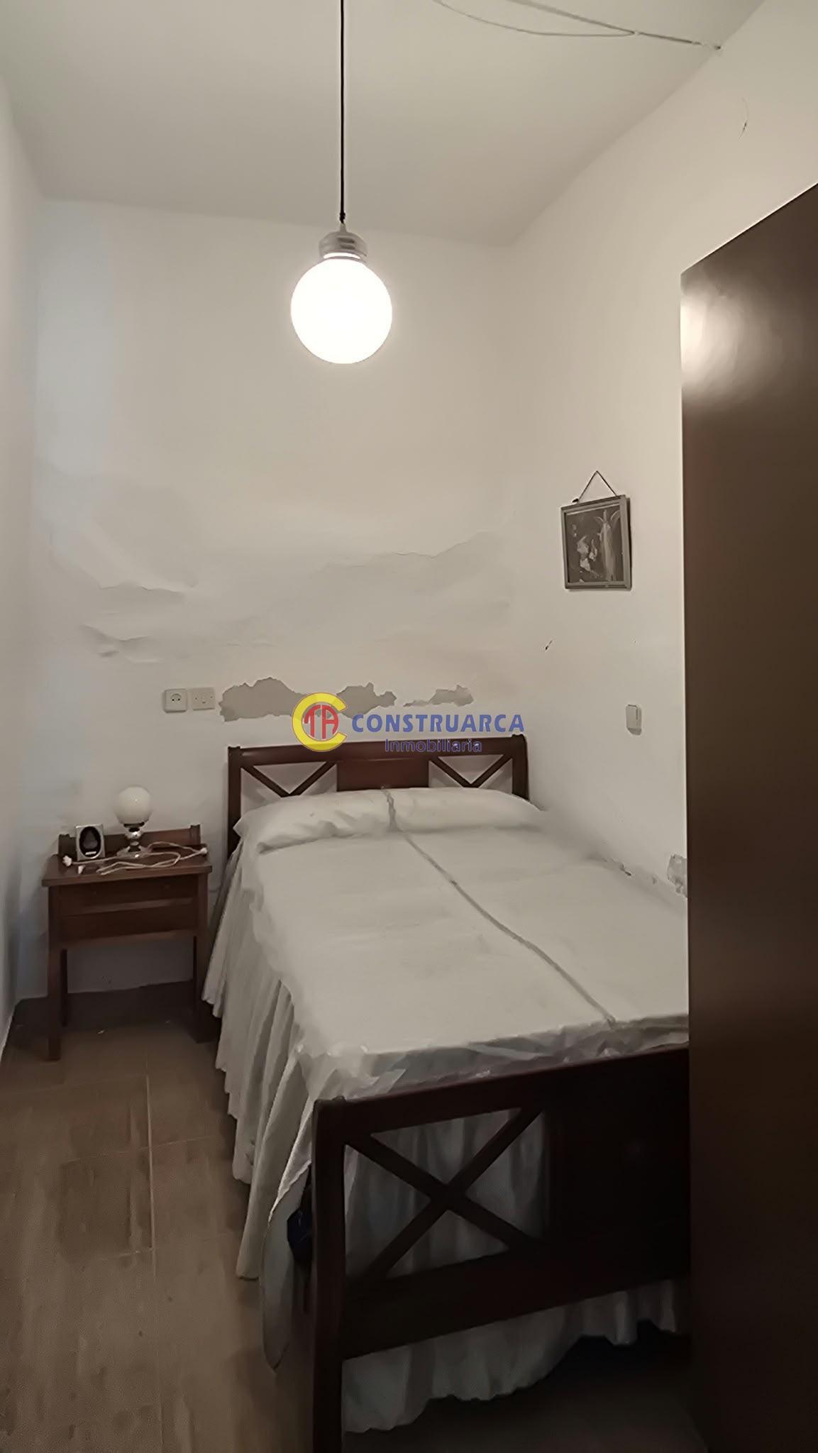 Venta de casa en Valdelacasa de Tajo