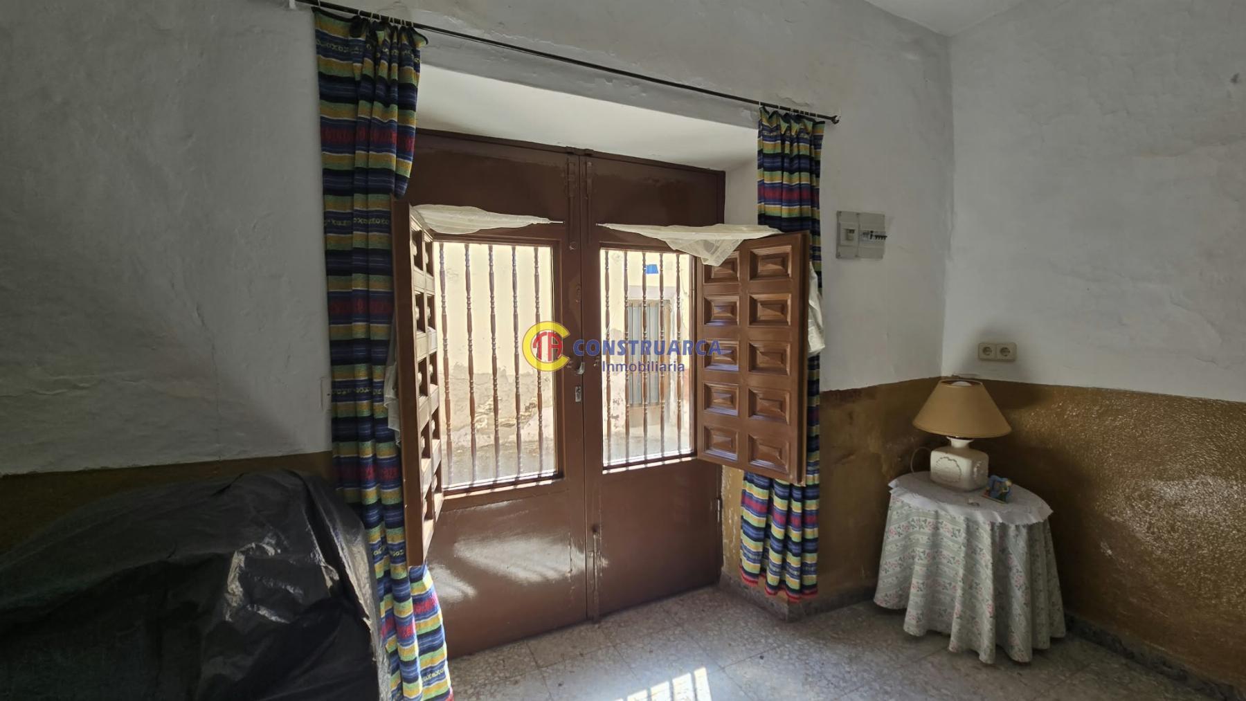 Venta de casa en Valdelacasa de Tajo