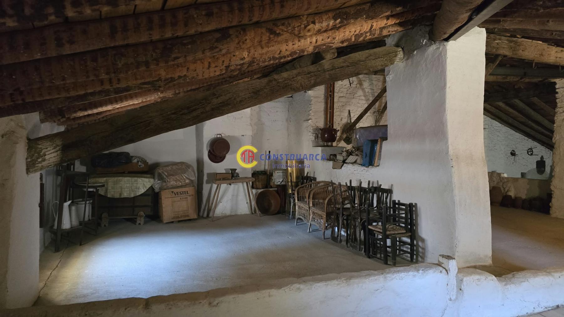 Venta de casa en Valdelacasa de Tajo